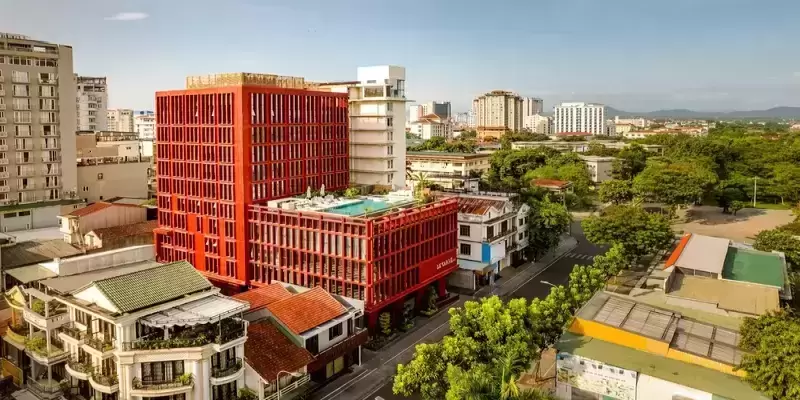 Khám phá khách sạn trung tâm Huế mang phong cách Pháp cổ pha hiện đại