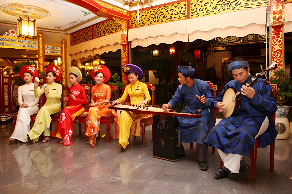 Hue cultural heritage